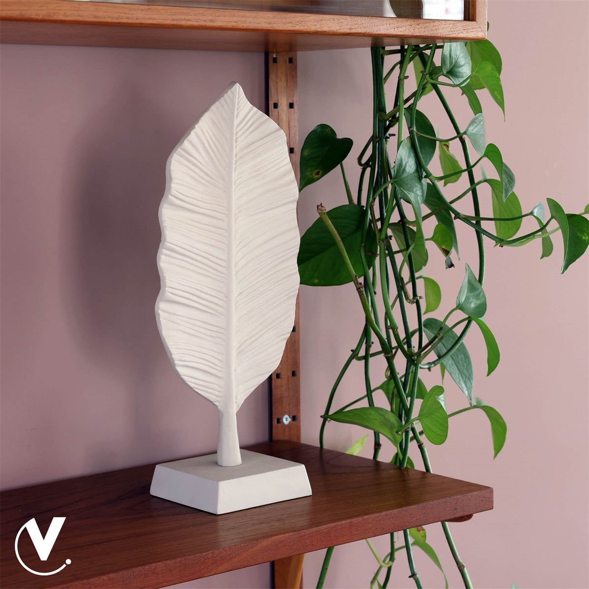 Deco Lorena ivory L15 x B10 x H37 cm (Ivory L15 x B10 x H37 cm)